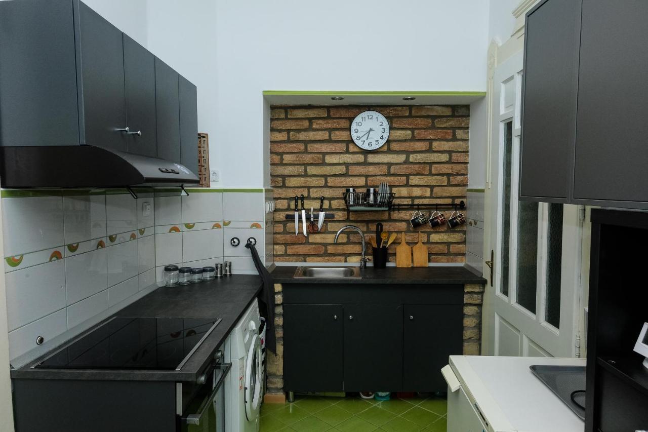 Szorcsik Haz 1913 Appartement Senta Buitenkant foto
